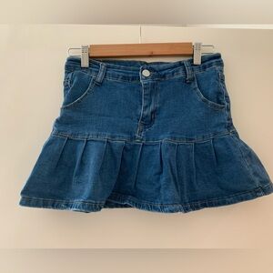 Size medium denim skirt with built in shorts